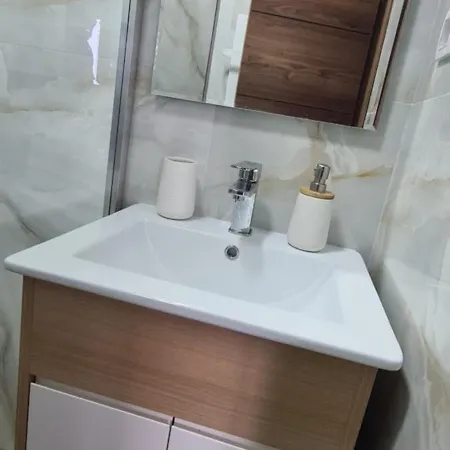 Apartment Harmony Wellness&spa Sa Garaznim Mestom *